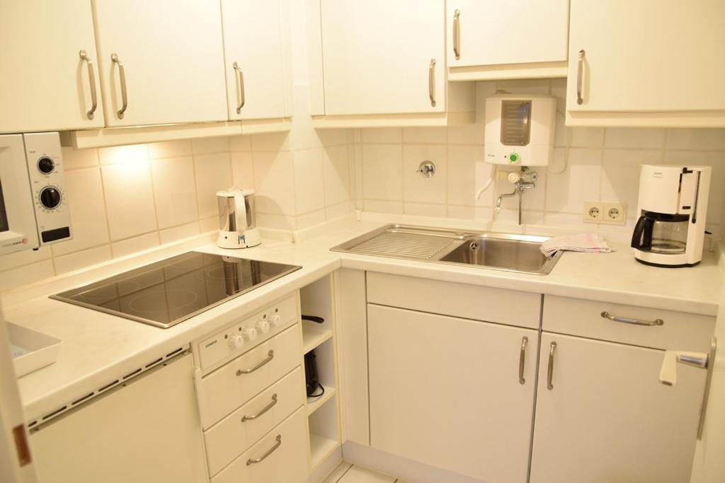 Gemuetliches 2-Zimmer-Appartement Mit Balkon Richtung Sueden. Westerland Luaran gambar